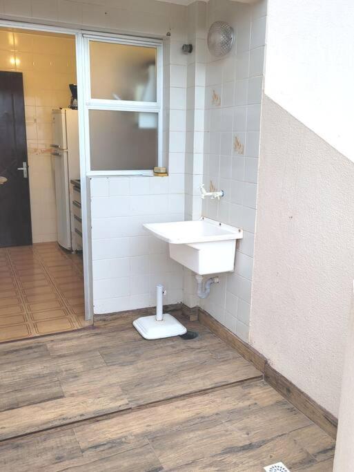 Apartamento Brejatuba Beira Mar Guaratuba Bagian luar foto
